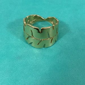 Keani Jewelry Lush Ring